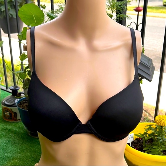 PINK Victoria's Secret Other - Pink V.S. Push up bra